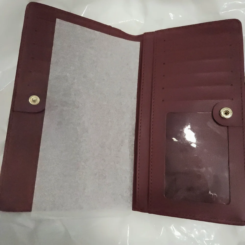 Lark & Ives NWOT Red Faux Leather/Vegan Leather Slim Wallet